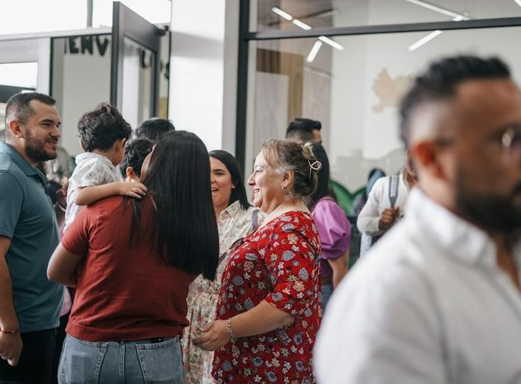 Hermanos compartiendo en Maná del Cielo
